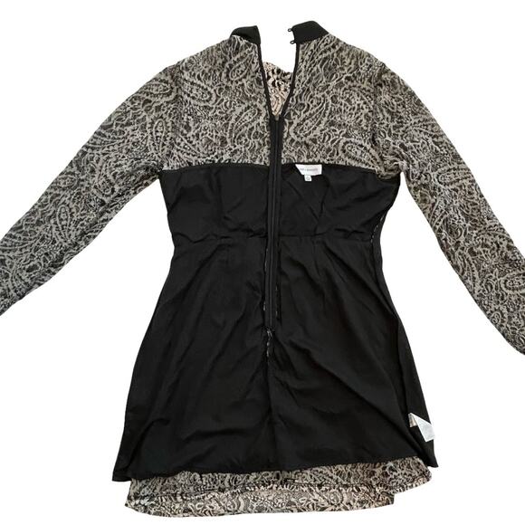 Lost + Wander lace Above The Knee Dress in Cream/Black W/Velvet waist detail  L - Picture 8 of 11